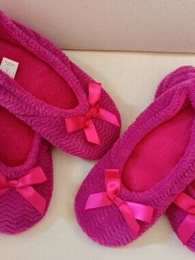 ISOspa by ISOTONER Hot Pink Ballet Slippers X2 NEW